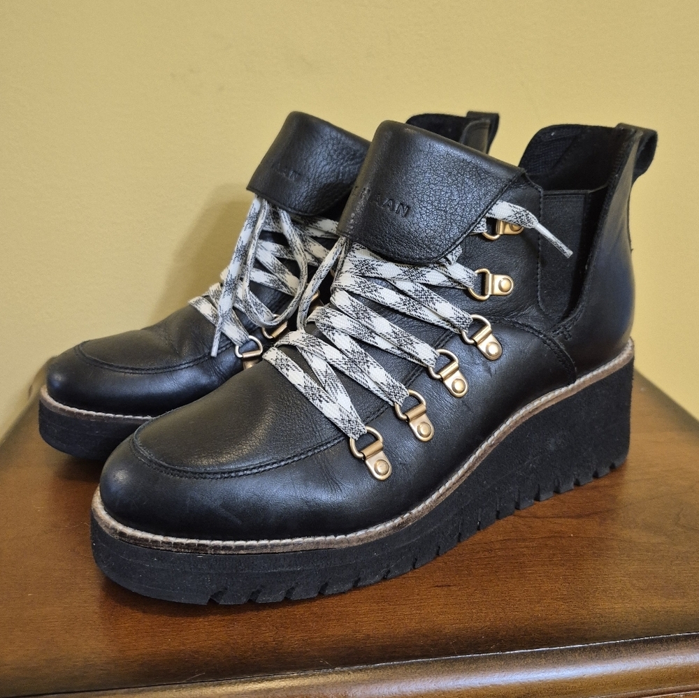 Cole Haan Grandexplore Black Leather Wedge Waterproof Ankle Booties(8.5)